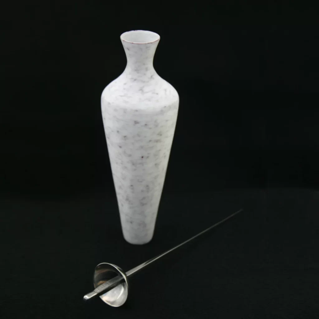 vessel with foil