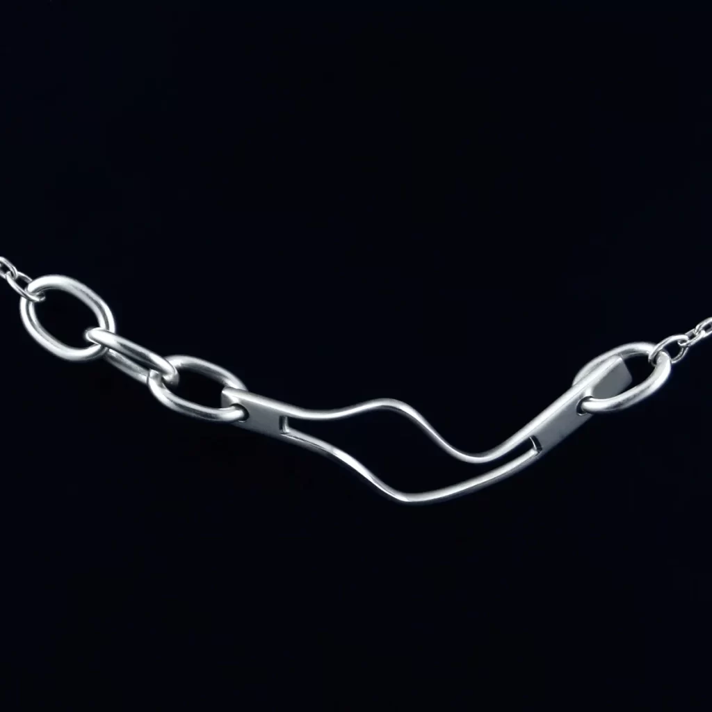 laughing kiss necklace