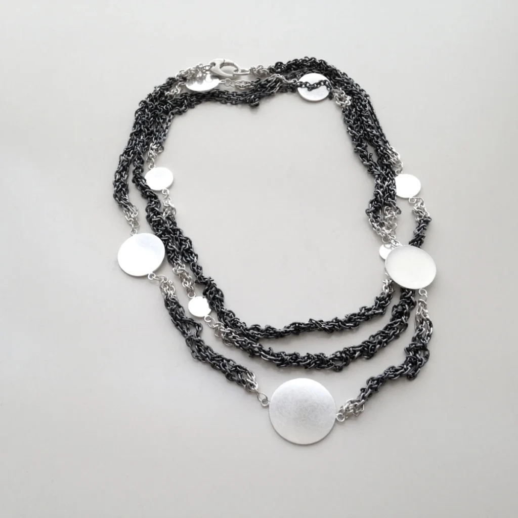 long chain with nine disks tripled