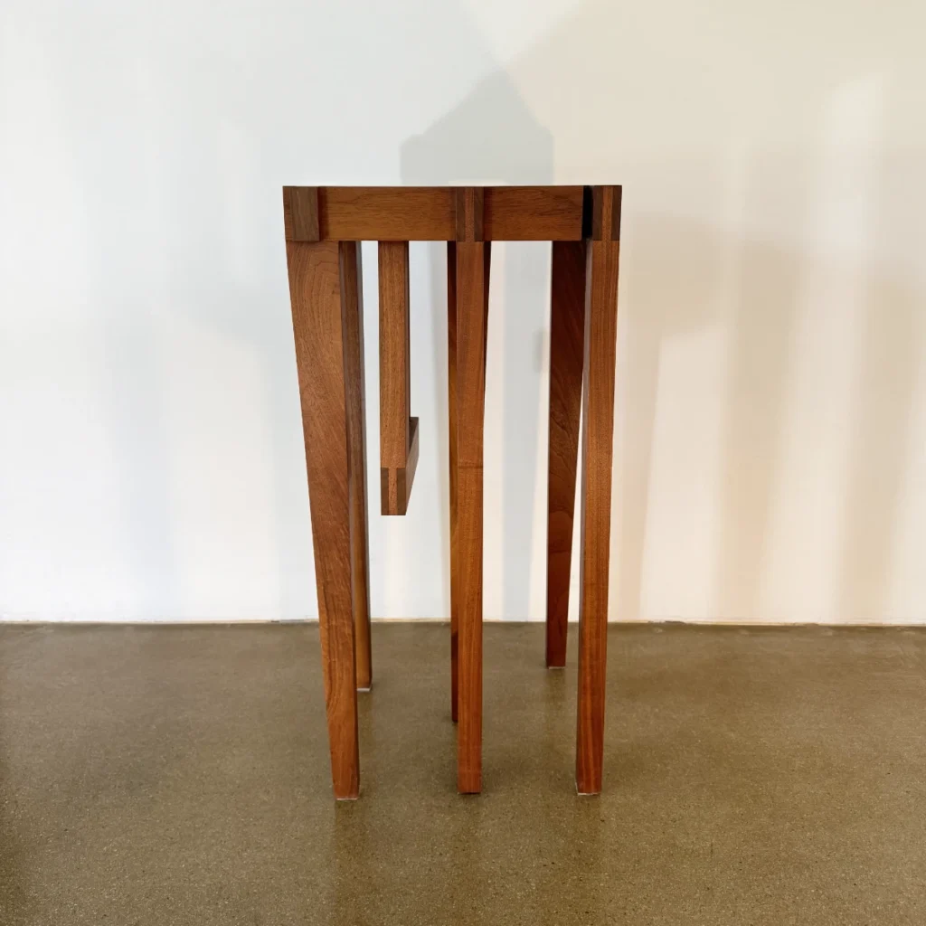 walnut side table 1b